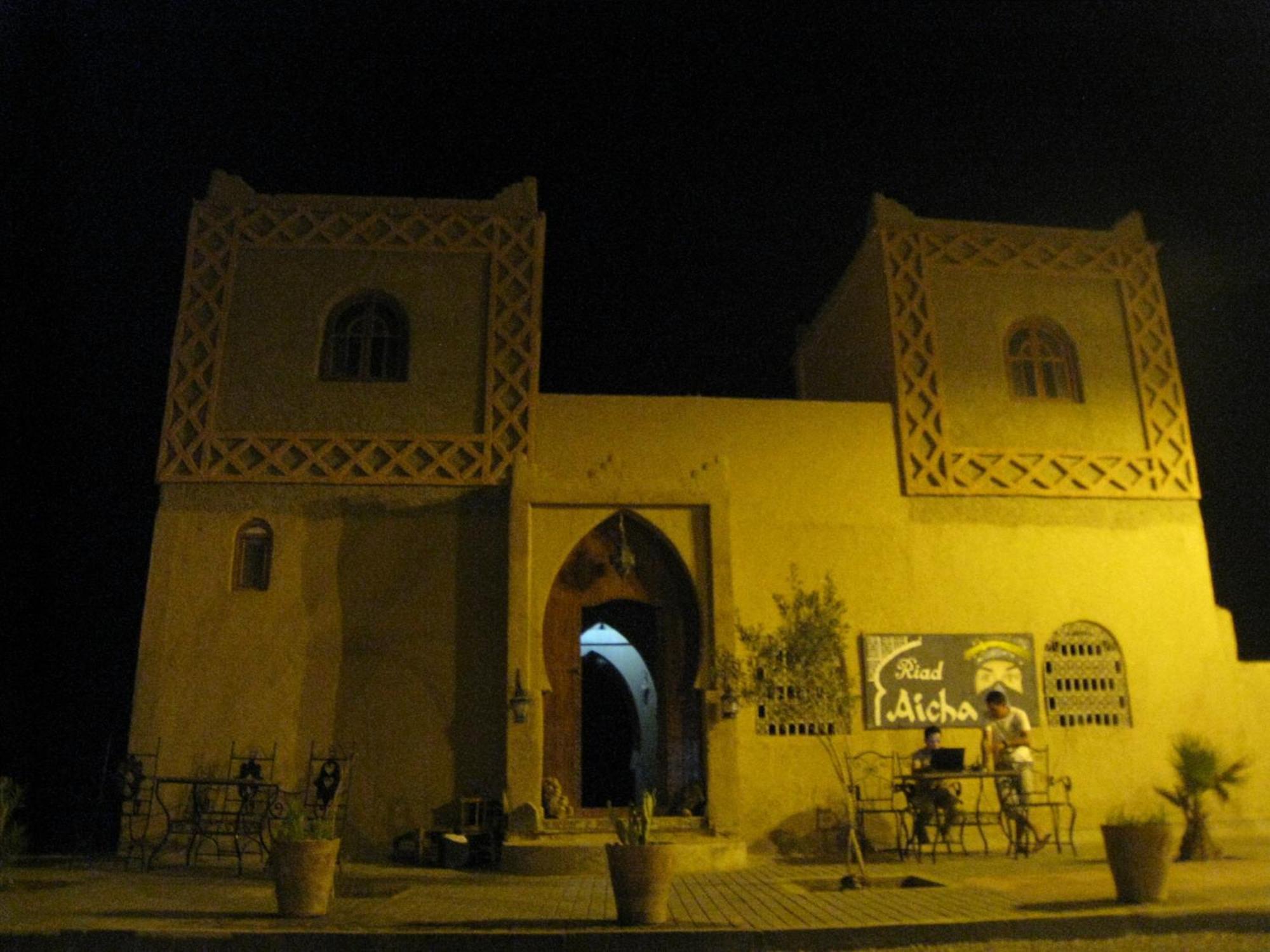 Riad Aicha & Camel Trekking Merzouga Luaran gambar